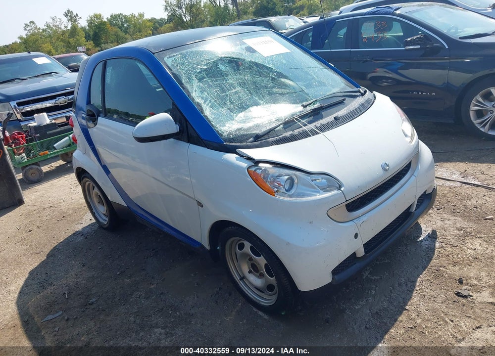 2012 SMART FORTWO PASSION/PURE VIN: WMEEJ3BA8CK570333