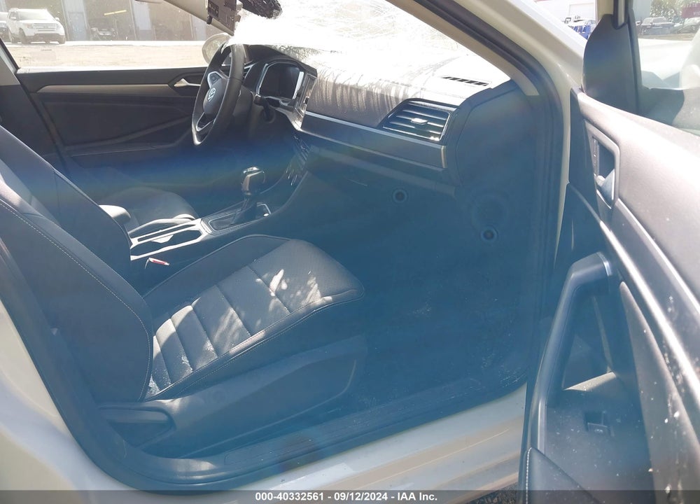 2024 VOLKSWAGEN JETTA 1.5T SE VIN: 3VW7M7BU5RM015211