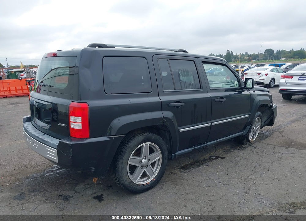 2008 JEEP PATRIOT LIMITED VIN: 1J8FT48W28D518951