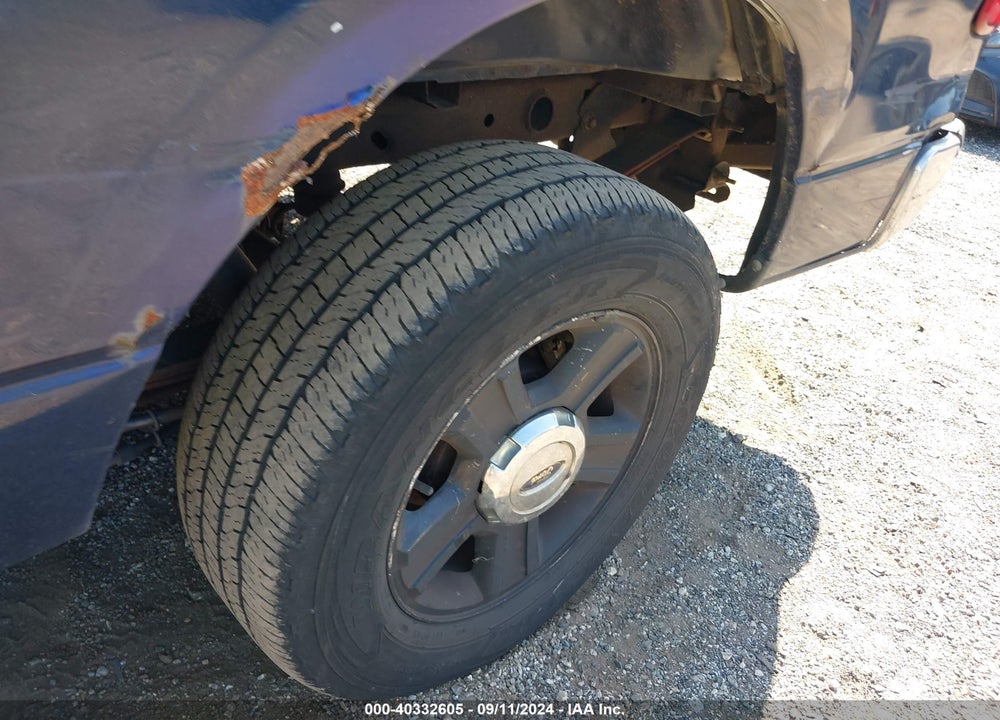 2005 FORD F-150 STX/XL/XLT VIN: 1FTRF12W05NA63879