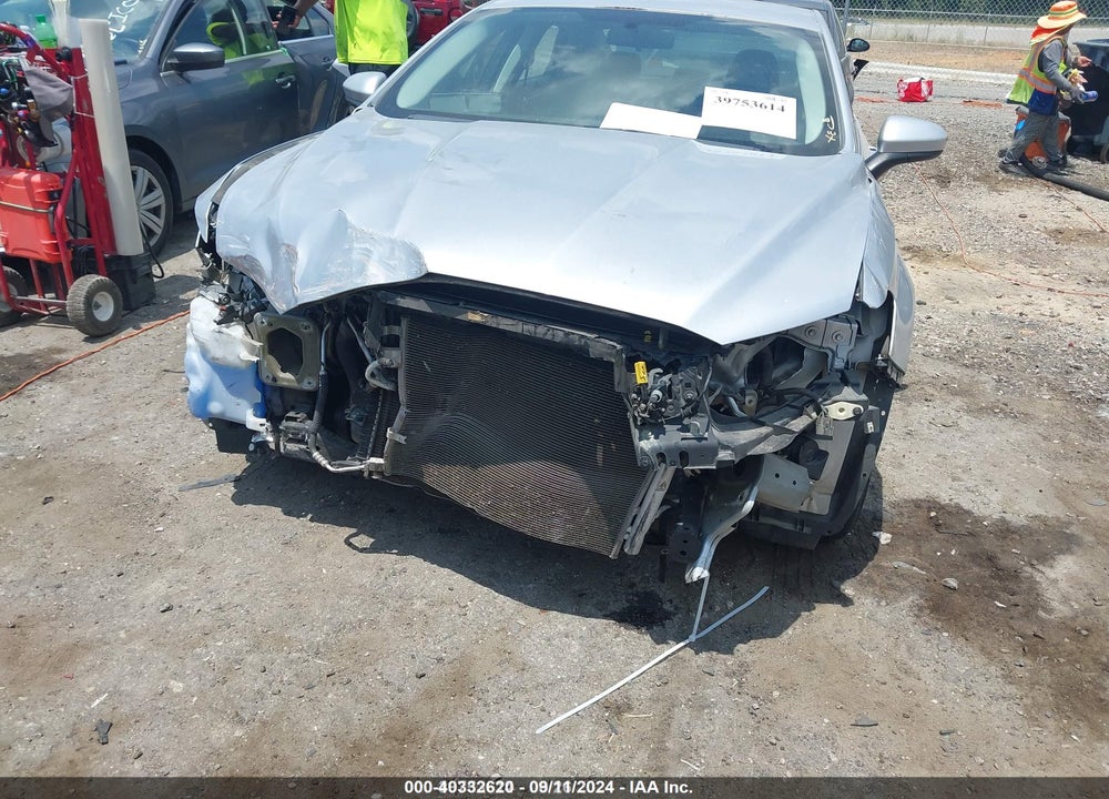 2013 FORD FUSION S VIN: 3FA6P0G75DR244019