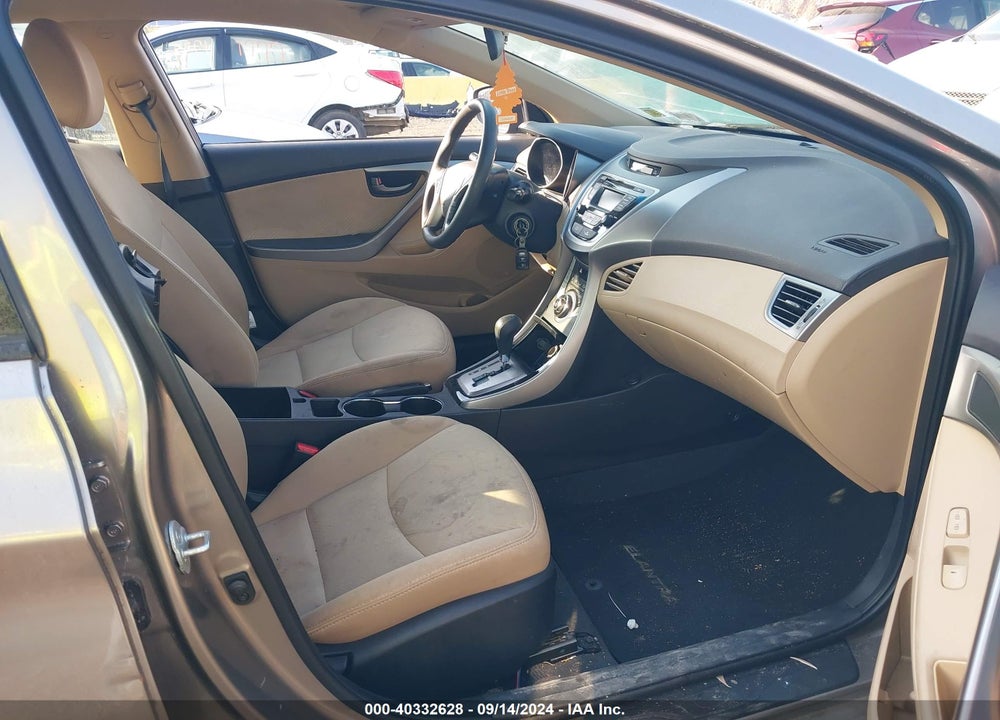 2013 HYUNDAI ELANTRA GLS VIN: 5NPDH4AE5DH330432