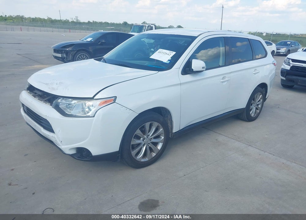 2014 MITSUBISHI OUTLANDER SE VIN: JA4AD3A30EZ004856