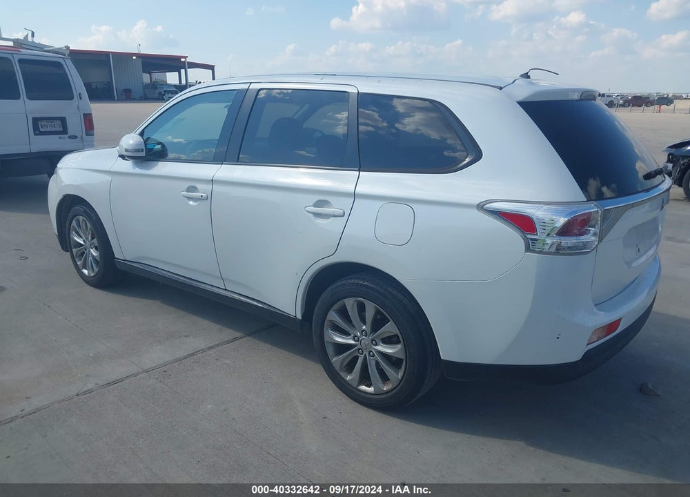 2014 MITSUBISHI OUTLANDER SE VIN: JA4AD3A30EZ004856