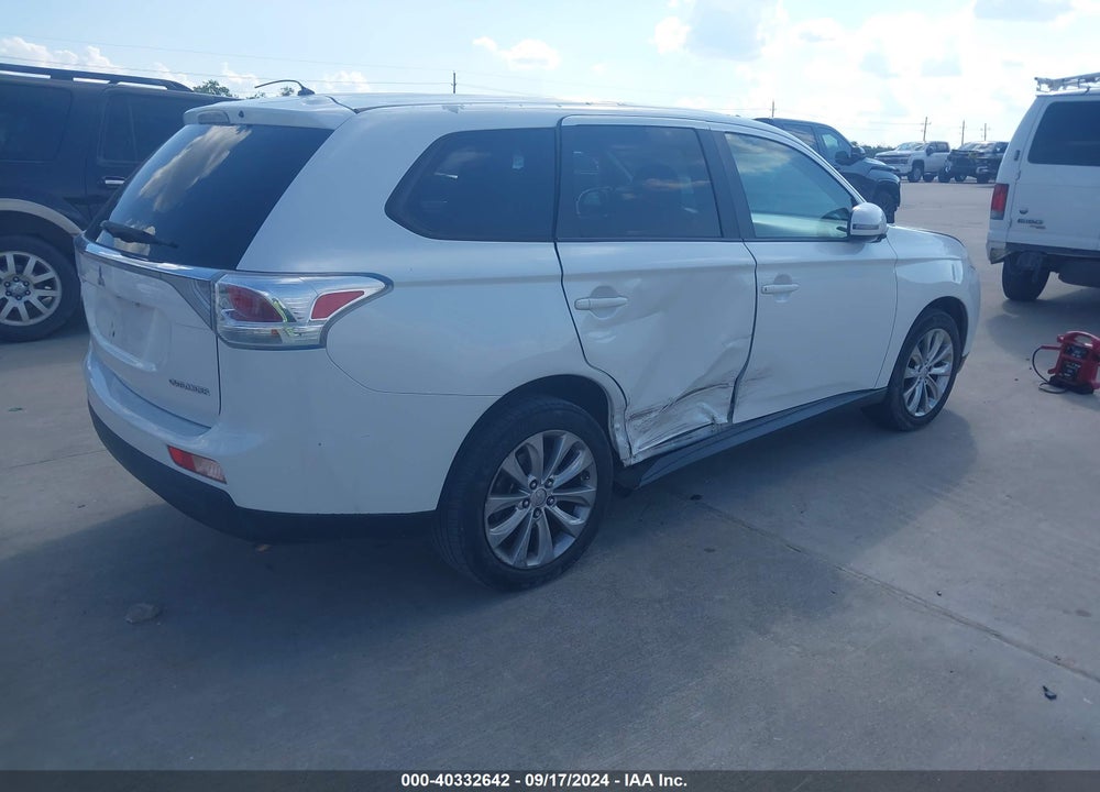 2014 MITSUBISHI OUTLANDER SE VIN: JA4AD3A30EZ004856