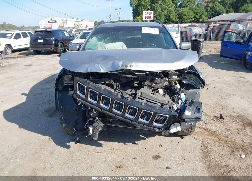 2019 JEEP COMPASS LATITUDE 4X4 VIN: 3C4NJDBB9KT654235