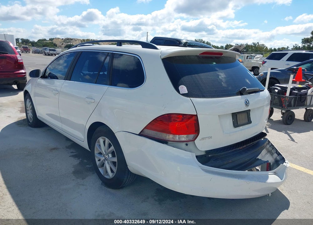 2012 VOLKSWAGEN JETTA SPORTWAGEN 2.0L TDI VIN: 3VWML7AJ1CM699498