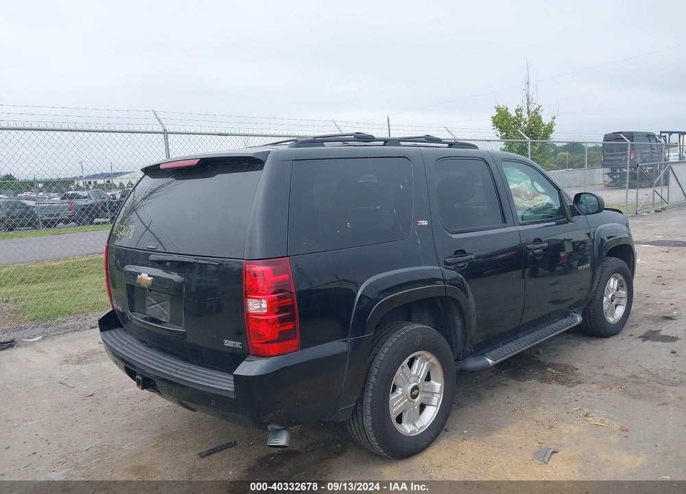 2010 CHEVROLET TAHOE LT VIN: 1GNUKBE00AR102774