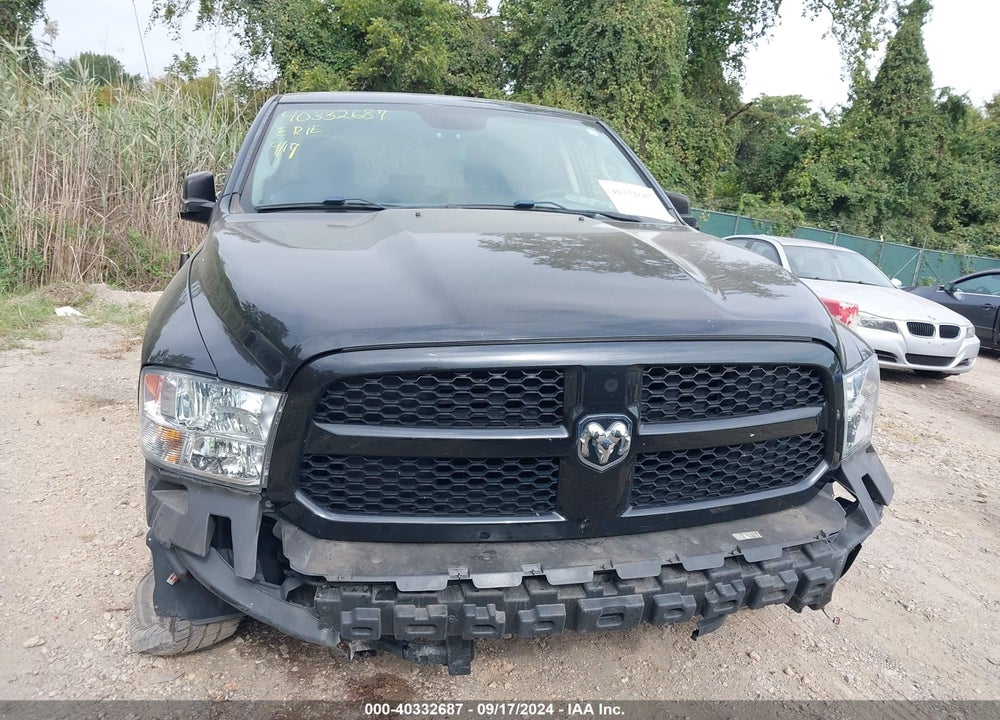 2017 RAM 1500 EXPRESS QUAD CAB 4X4 6'4 BOX VIN: 1C6RR7FTXHS727399