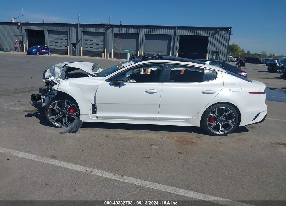 2018 KIA STINGER GT2 VIN: KNAE55LC1J6026774