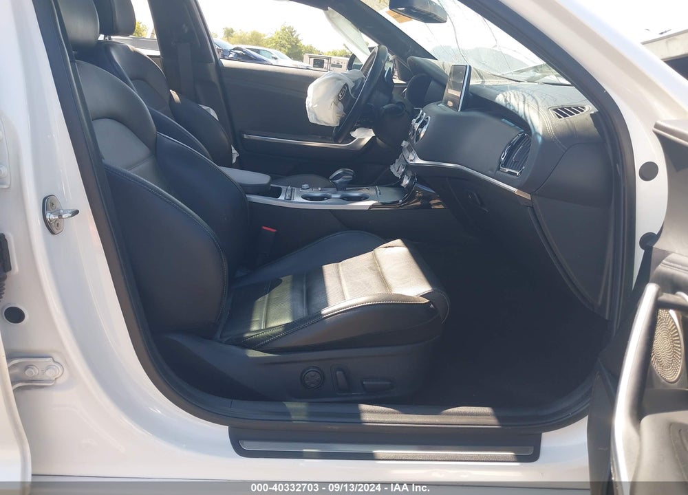 2018 KIA STINGER GT2 VIN: KNAE55LC1J6026774