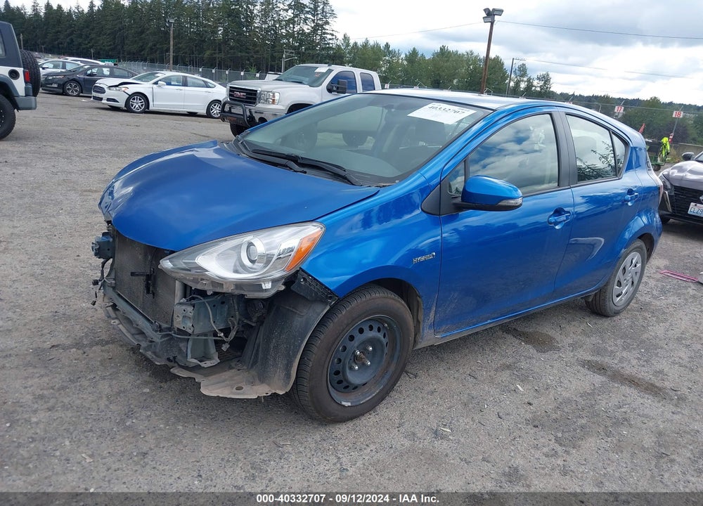 2016 TOYOTA PRIUS C TWO VIN: JTDKDTB33G1132633