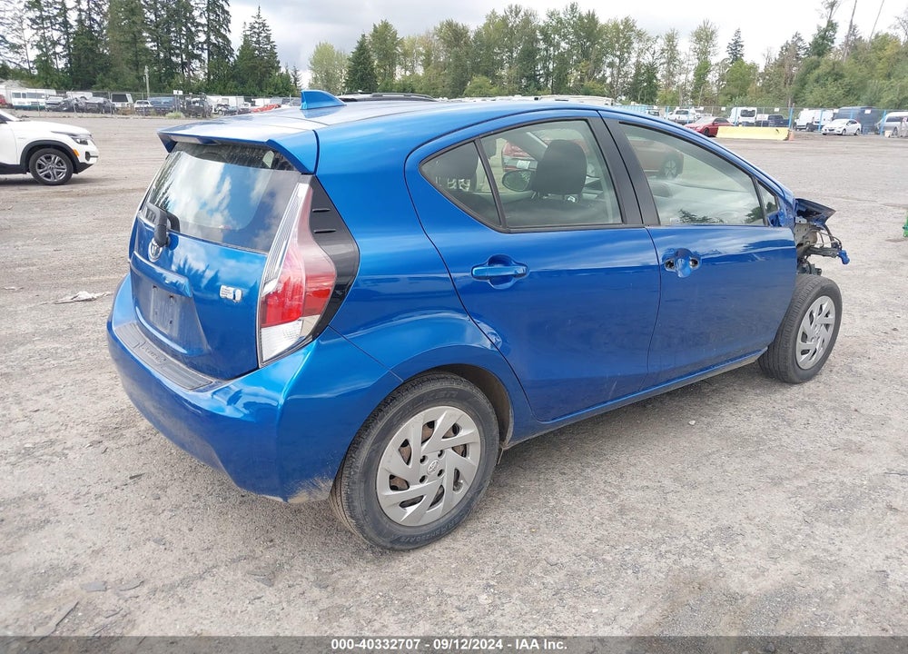 2016 TOYOTA PRIUS C TWO VIN: JTDKDTB33G1132633