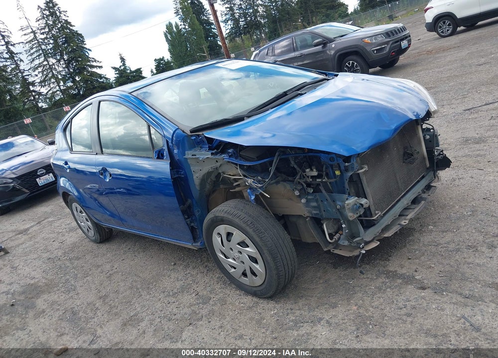 2016 TOYOTA PRIUS C TWO VIN: JTDKDTB33G1132633