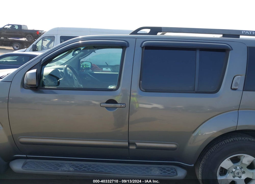 2006 NISSAN PATHFINDER SE VIN: 5N1AR18UX6C676675