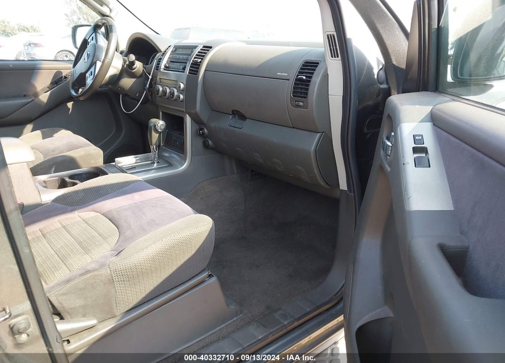 2006 NISSAN PATHFINDER SE VIN: 5N1AR18UX6C676675