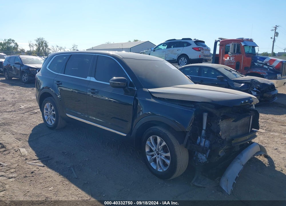 2021 KIA TELLURIDE LX VIN: 5XYP24HC7MG100563