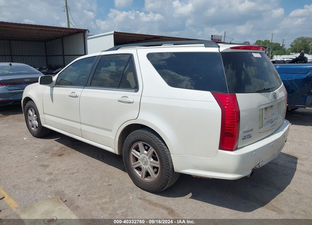 2005 CADILLAC SRX V6 VIN: 1GYEE637450228426