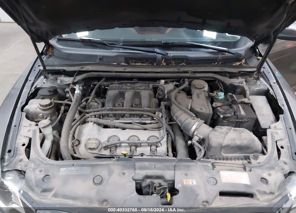 2011 FORD TAURUS SEL VIN: 1FAHP2EW4BG189761