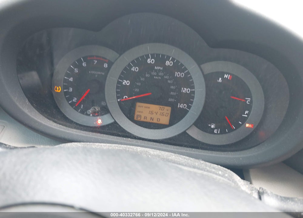 2006 TOYOTA RAV4 VIN: JTMBD33V366013627