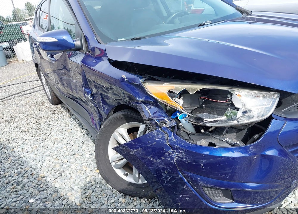 2012 HYUNDAI TUCSON GLS VIN: KM8JUCAC1CU544759