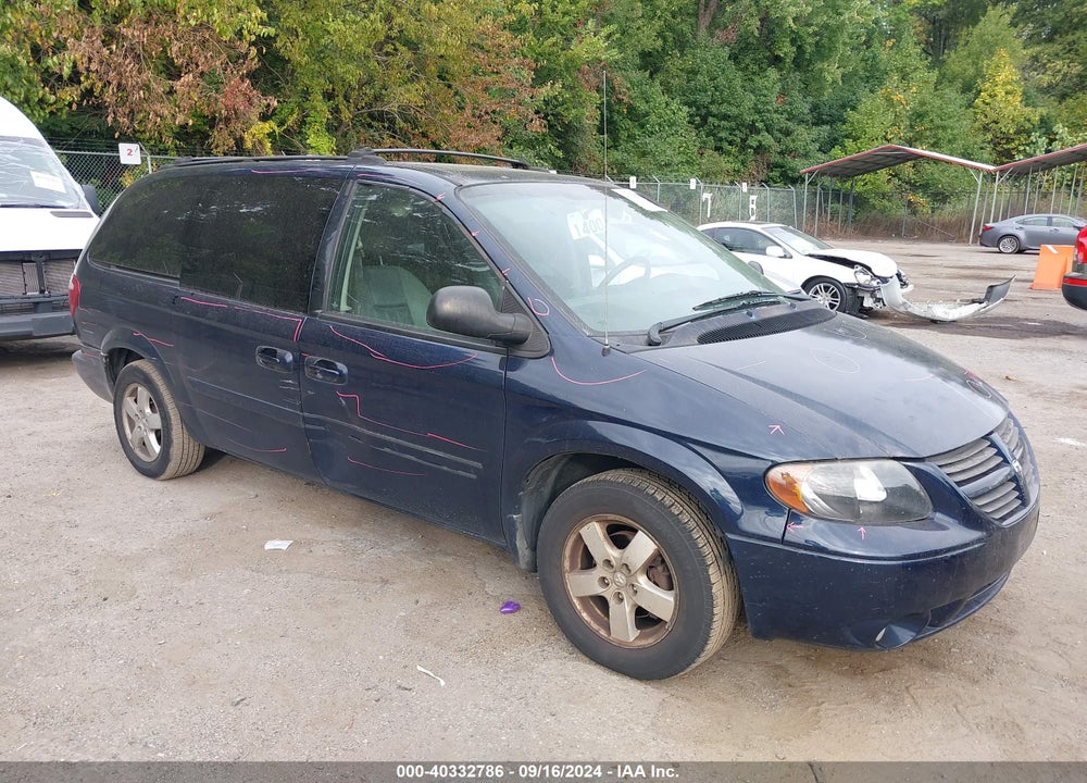 2006 DODGE GRAND CARAVAN SXT VIN: 2D4GP44L26R646082
