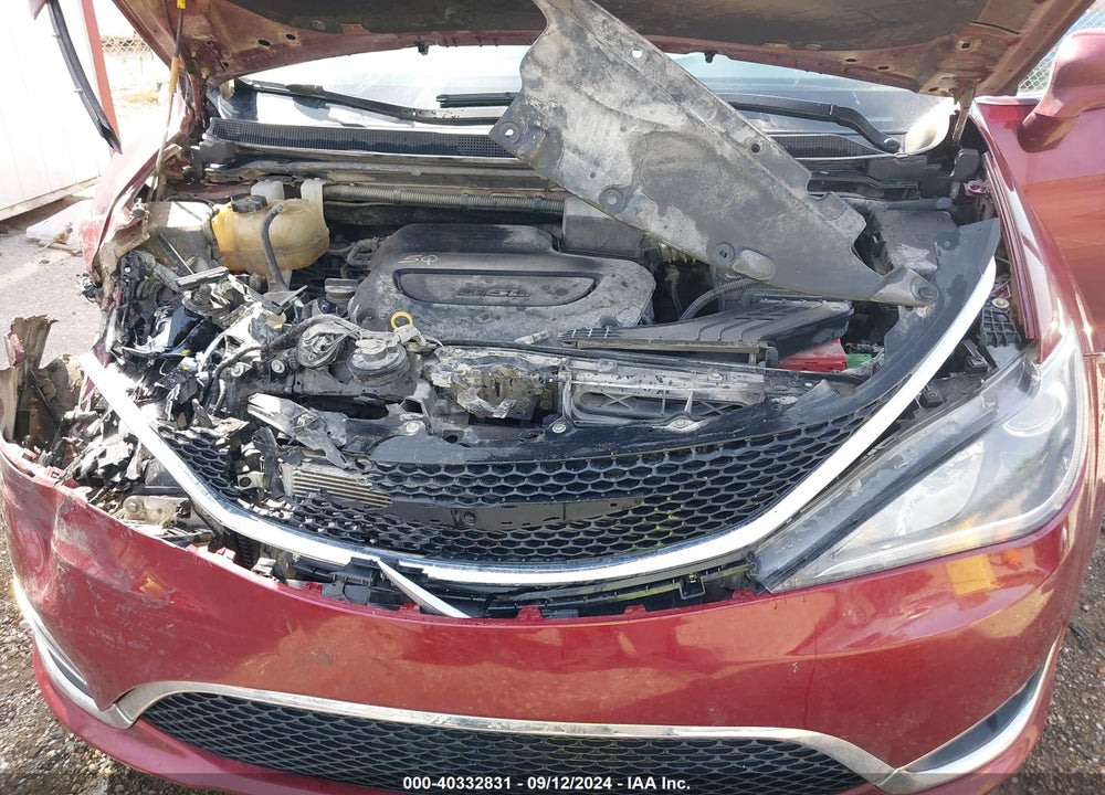 2020 CHRYSLER PACIFICA TOURING L VIN: 2C4RC1BG8LR115440