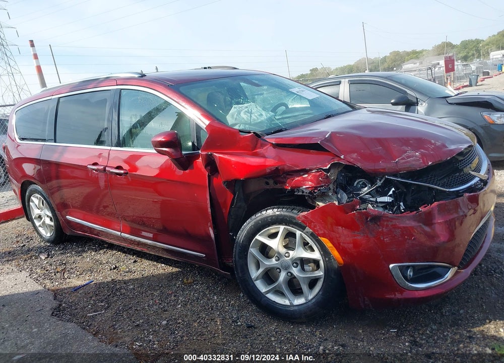 2020 CHRYSLER PACIFICA TOURING L VIN: 2C4RC1BG8LR115440