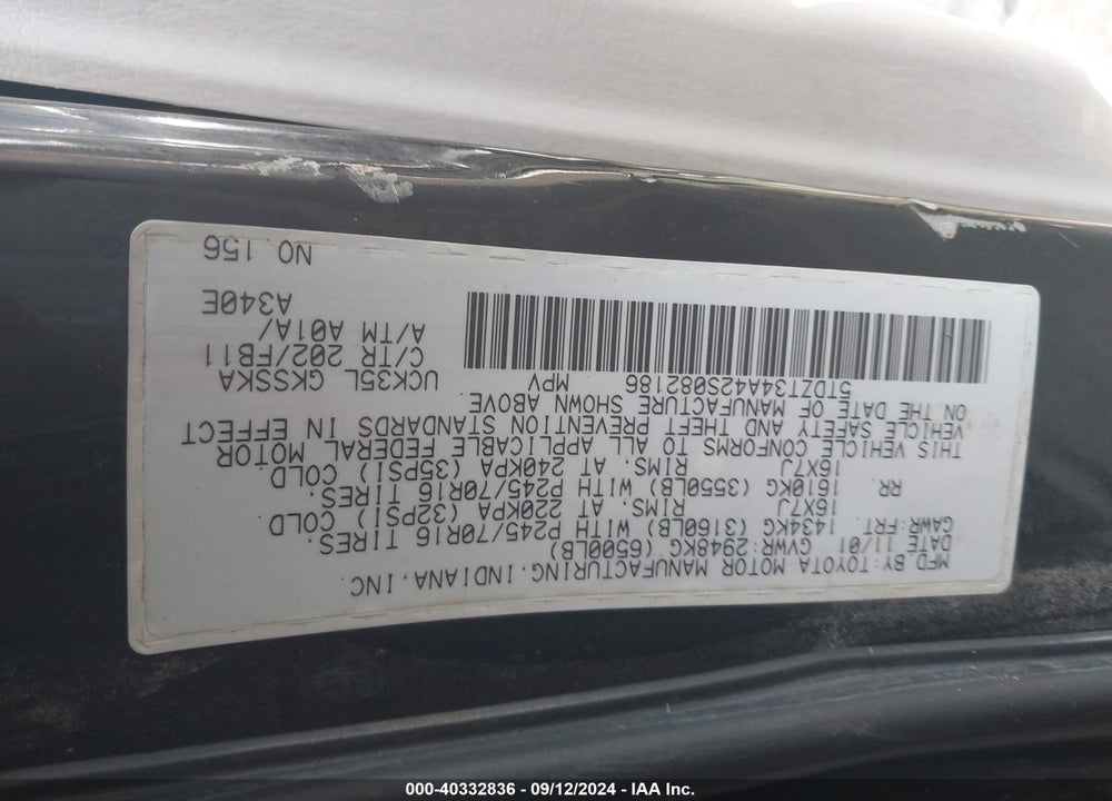 2002 TOYOTA SEQUOIA SR5 VIN: 5TDZT34A42S082186
