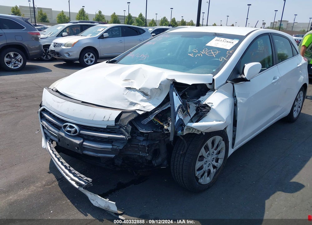 2016 HYUNDAI ELANTRA GT VIN: KMHD35LH0GU327505