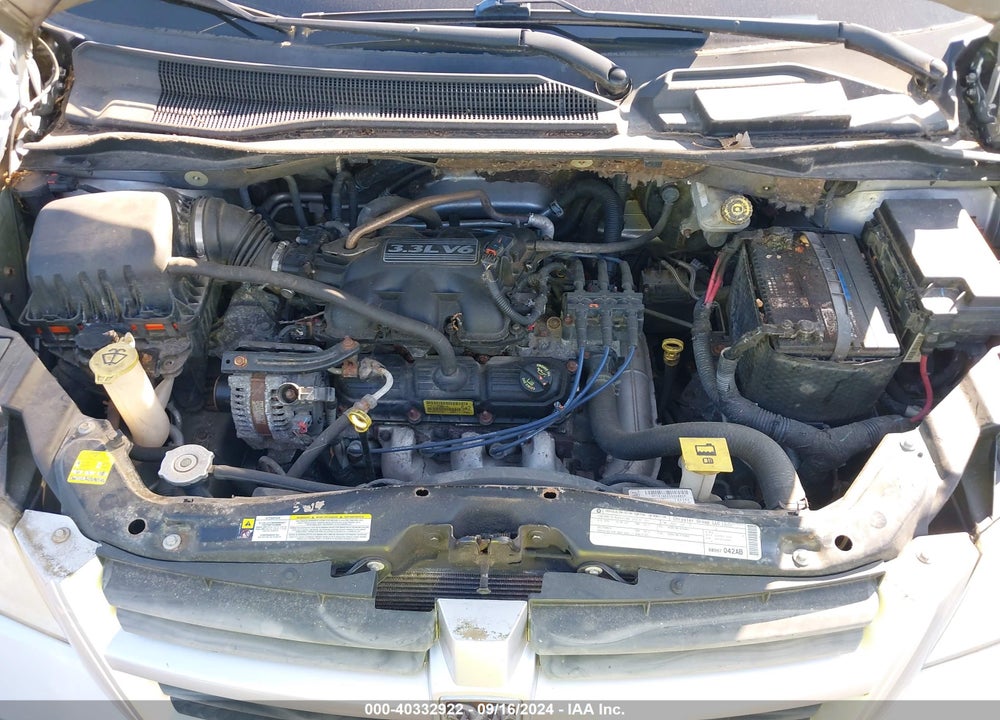 2010 DODGE GRAND CARAVAN SE VIN: 2D4RN4DE5AR102121