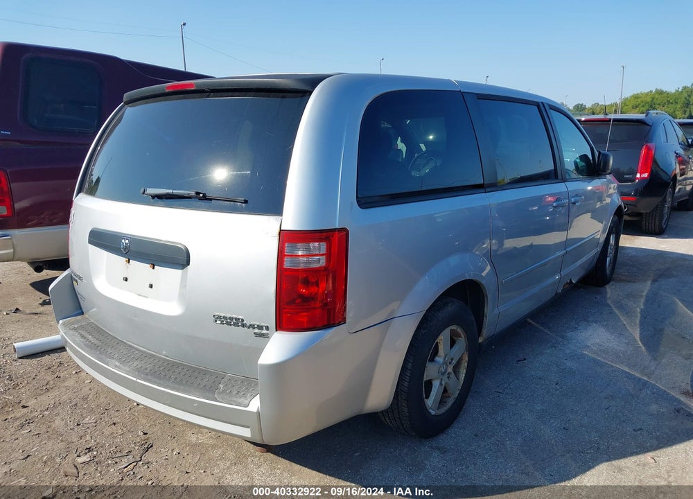 2010 DODGE GRAND CARAVAN SE VIN: 2D4RN4DE5AR102121