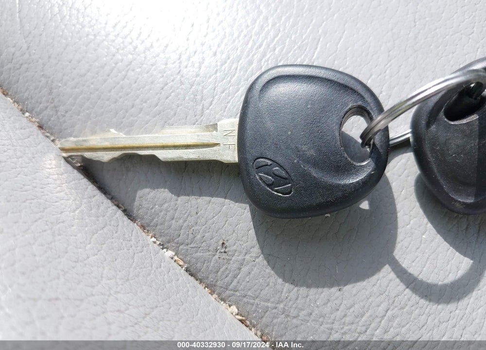 2007 HYUNDAI SONATA LIMITED/SE V6 VIN: 5NPEU46F77H293311