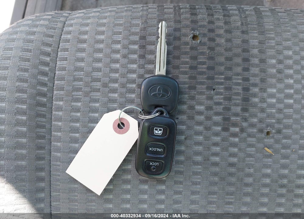 2006 TOYOTA 4RUNNER SR5 V6 VIN: JTEBU14RX68056688