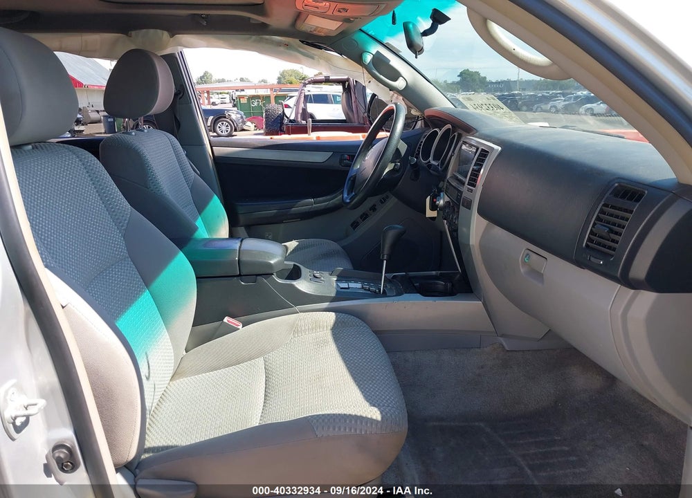 2006 TOYOTA 4RUNNER SR5 V6 VIN: JTEBU14RX68056688
