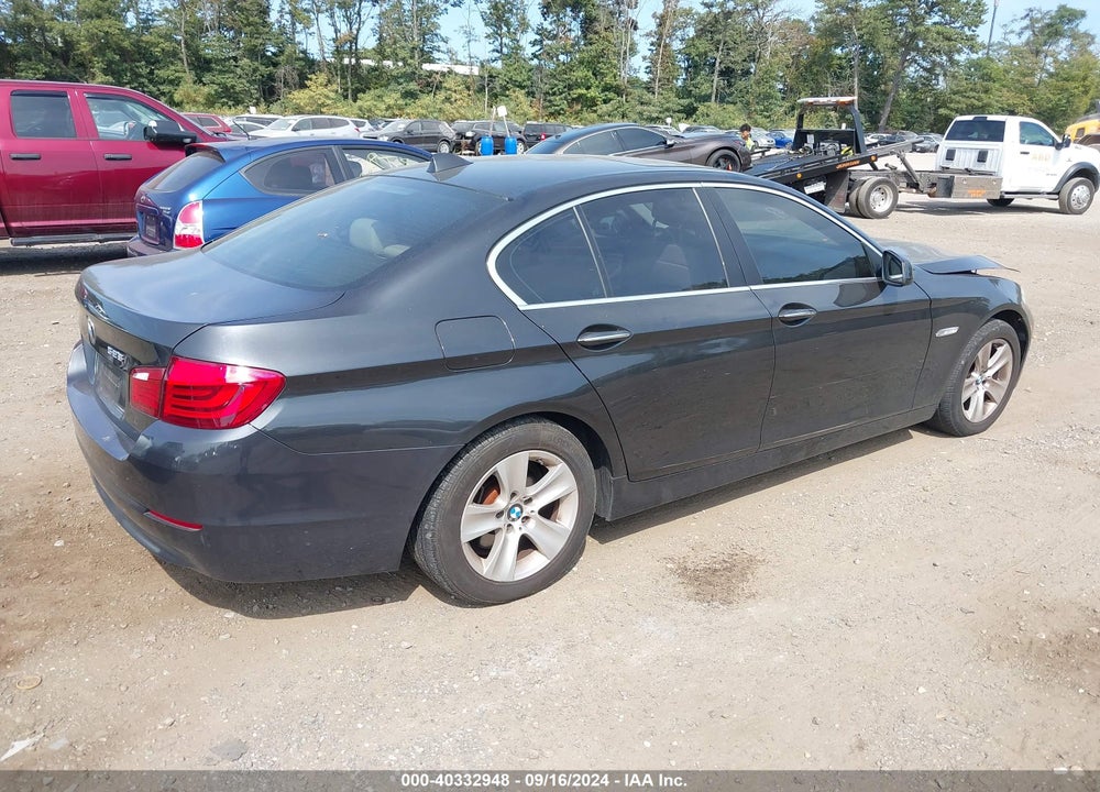 2013 BMW 528I XDRIVE VIN: WBAXH5C58DD109717