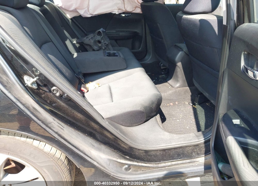 2015 HONDA ACCORD VIN: 1HGCR2F37FA139322