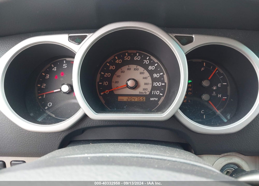 2005 TOYOTA 4RUNNER SR5 V6 VIN: JTEZU14R350054941