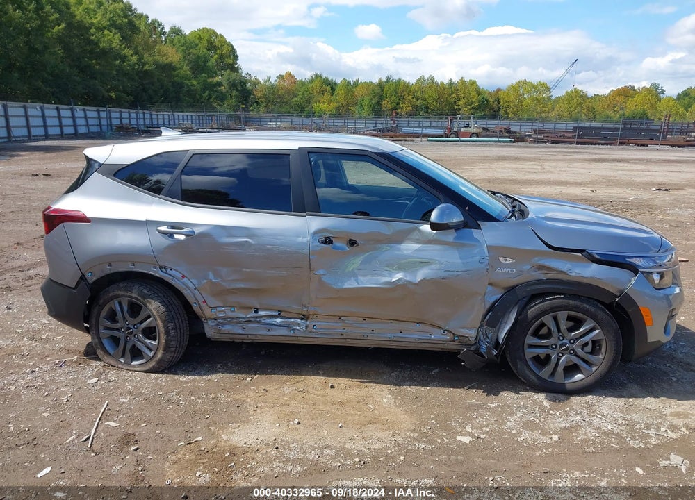 2023 KIA SELTOS LX VIN: KNDEPCAA8P7408659