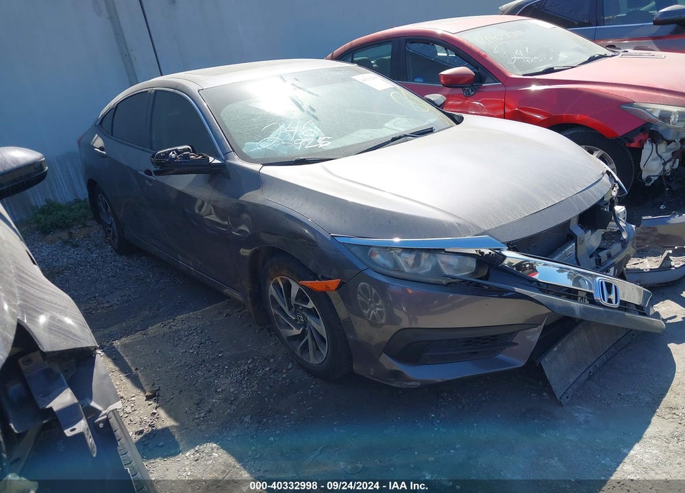 2018 HONDA CIVIC EX VIN: 2HGFC2F72JH517168