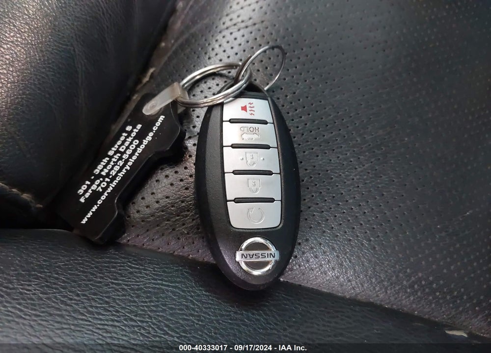 2016 NISSAN MAXIMA VIN: 1N4AA6AP4GC443427