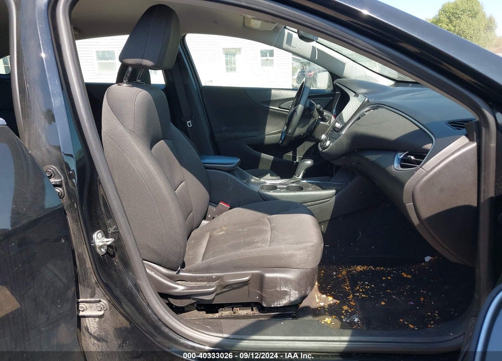 2017 CHEVROLET MALIBU 1LT VIN: 1G1ZE5ST5HF141032