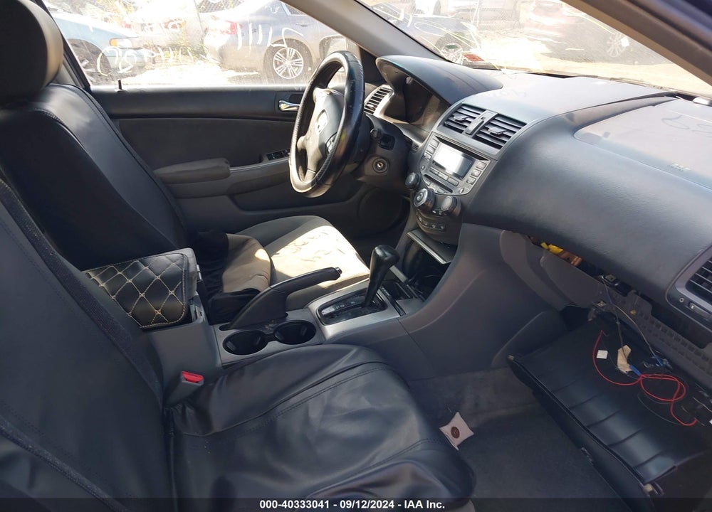 2004 HONDA ACCORD 2.4 EX VIN: 1HGCM56604A105455