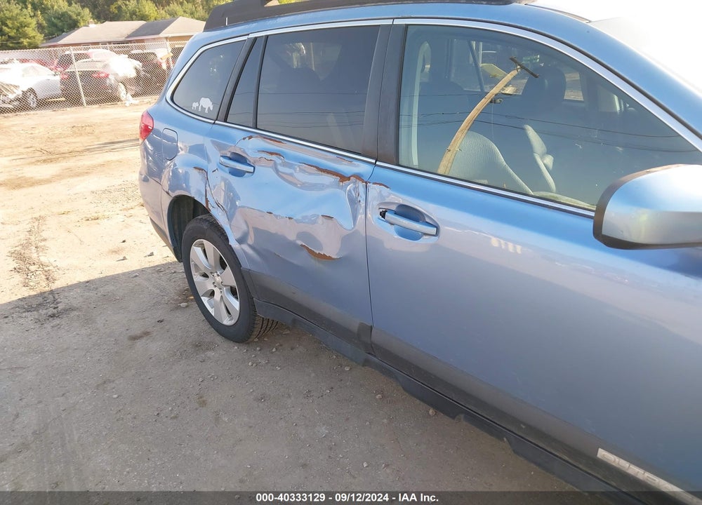 2010 SUBARU OUTBACK 2.5I PREMIUM VIN: 4S4BRCGCXA1372646