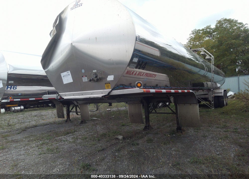 2016 TREMCAR --- VIN: 2TLFL4423GB000415
