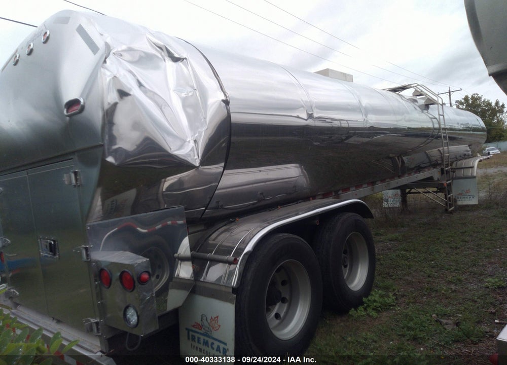 2016 TREMCAR --- VIN: 2TLFL4423GB000415