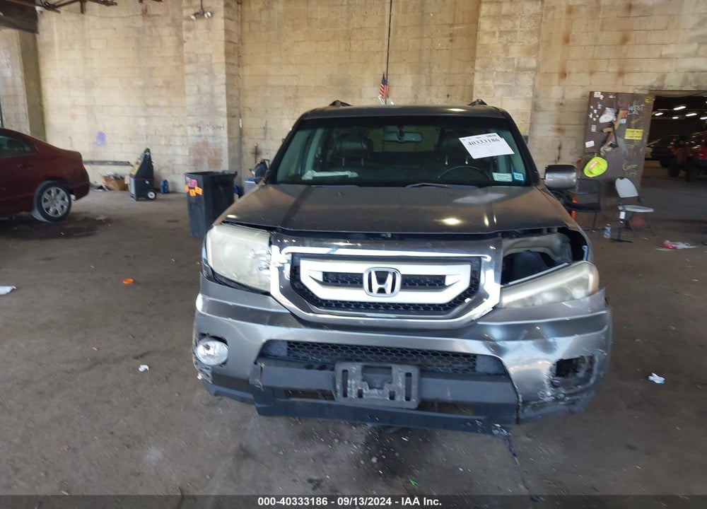 2010 HONDA PILOT TOURING VIN: 5FNYF4H99AB011321