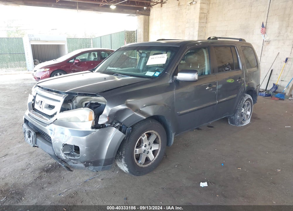 2010 HONDA PILOT TOURING VIN: 5FNYF4H99AB011321