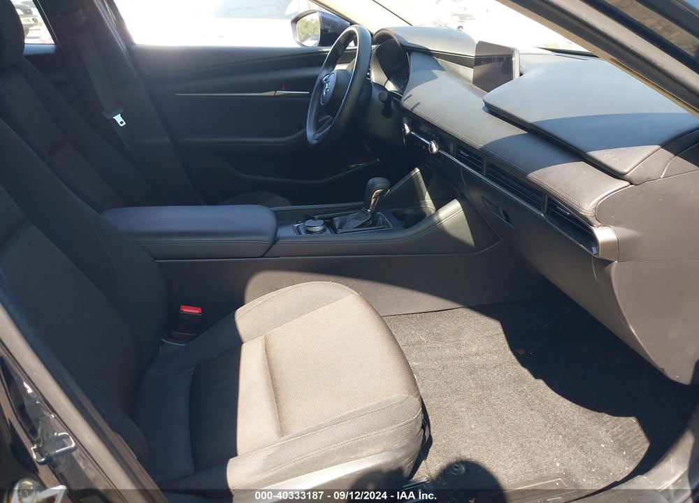 2021 MAZDA 3 2.5 S VIN: JM1BPAAL2M1331312