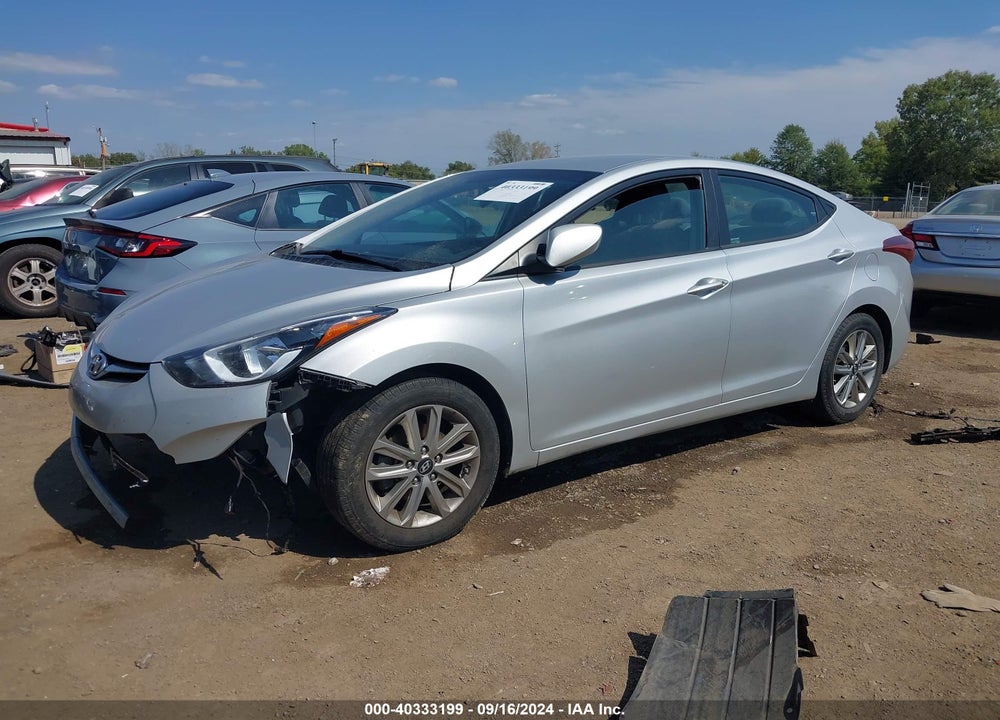 2015 HYUNDAI ELANTRA SE VIN: 5NPDH4AE7FH627771